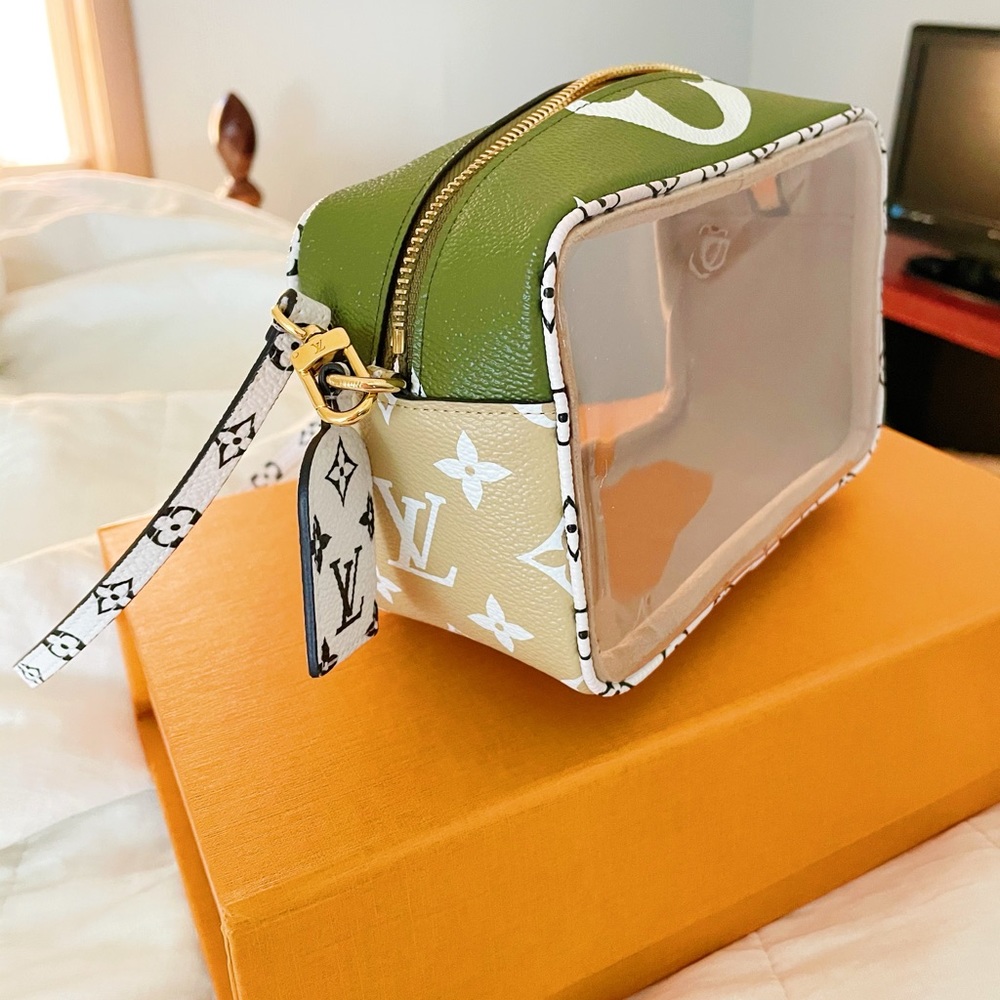 Louis Vuitton Purse